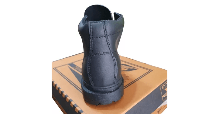Thomson&Boots